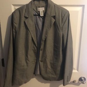 Gray blazer